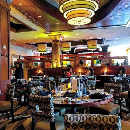 McCormick & Schmick's Seafood & Steaks